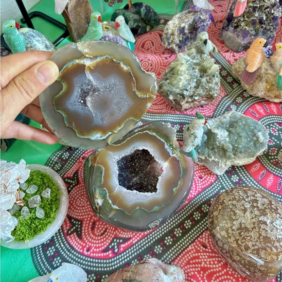 UNLISTED (FINAL SALE) - Picture 8 of 15